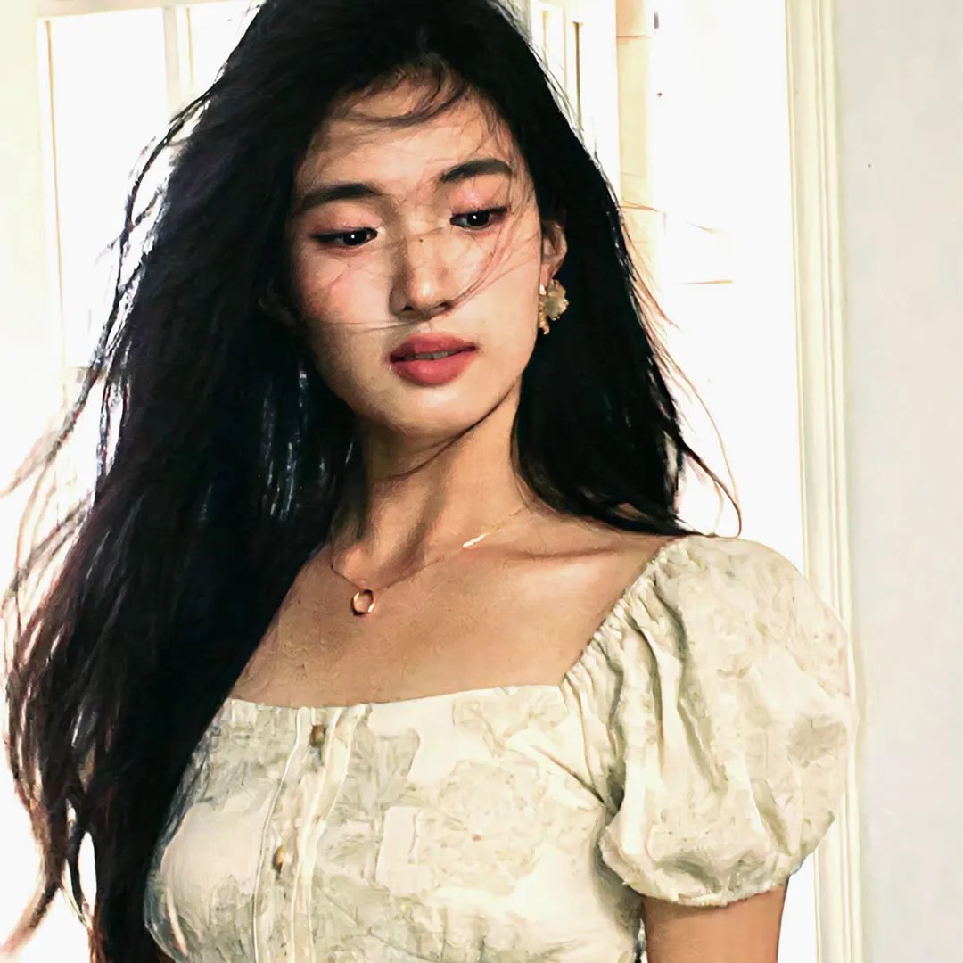亲吻的人们